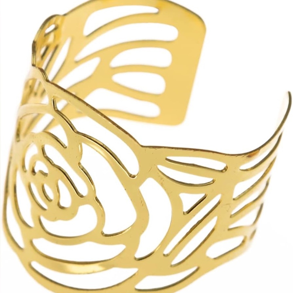 Gold plated Elegant Gold Cuff Bracelet for women